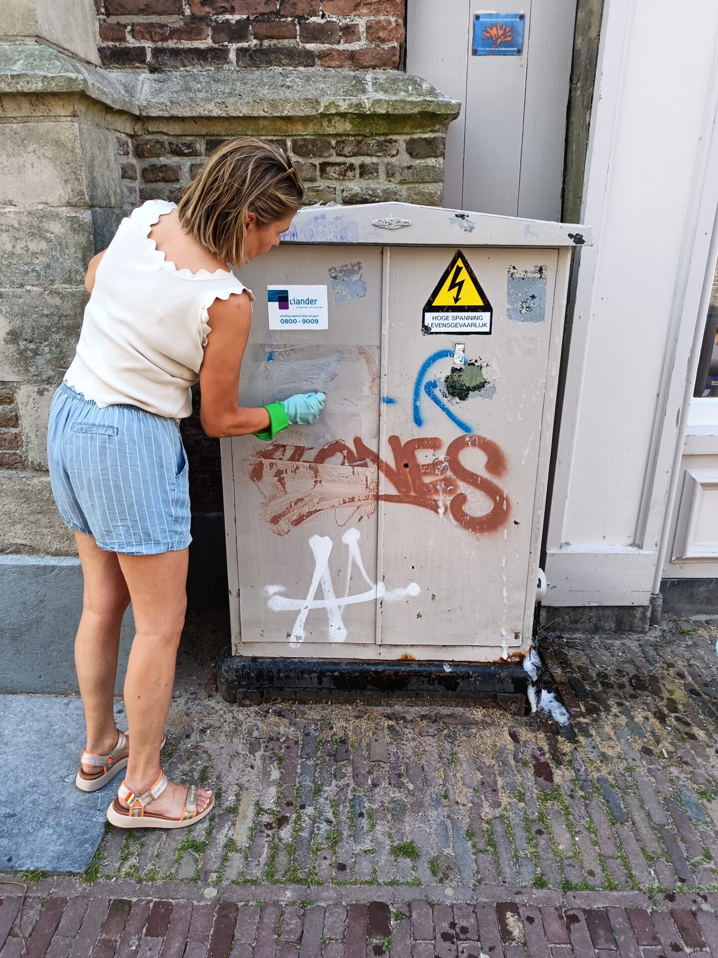 Van de voorzitter: actie graffiti verwijderen
